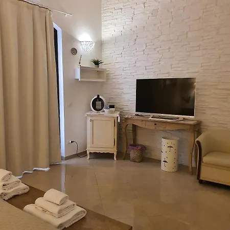 Nocleg ze śniadaniem Bianca Polignano 4*